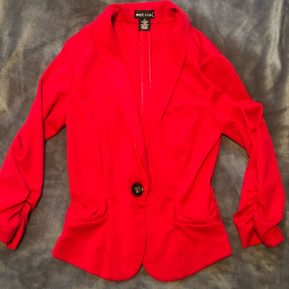 Wet Seal cropped blazer